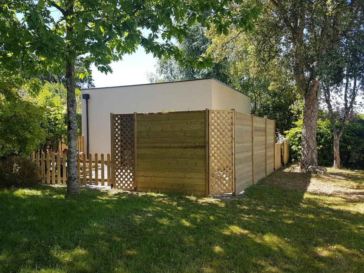Holiday home Au Petit Manoir Montbert
